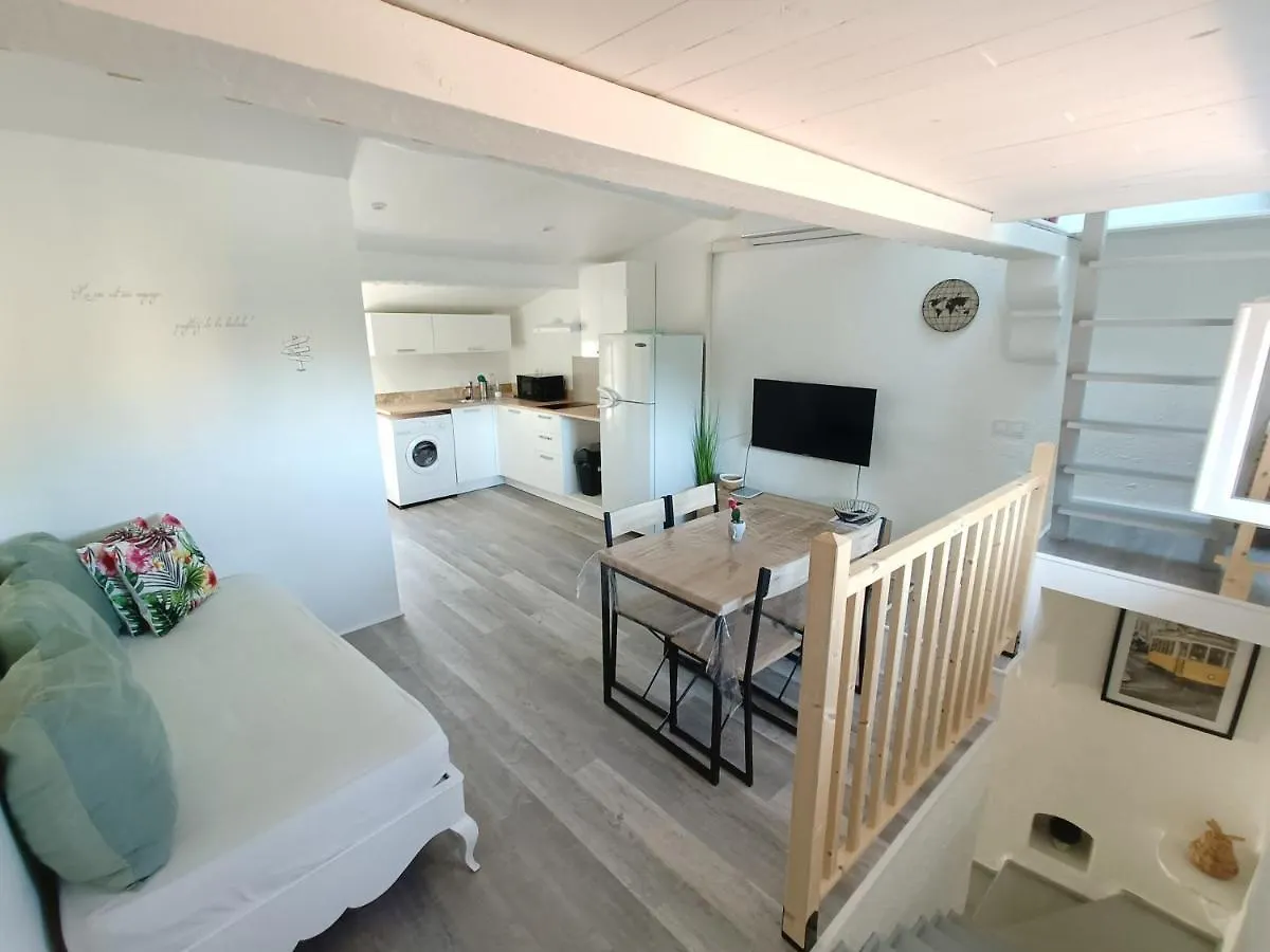 Apartment Au Centre De Frejus Charmant Appartement France